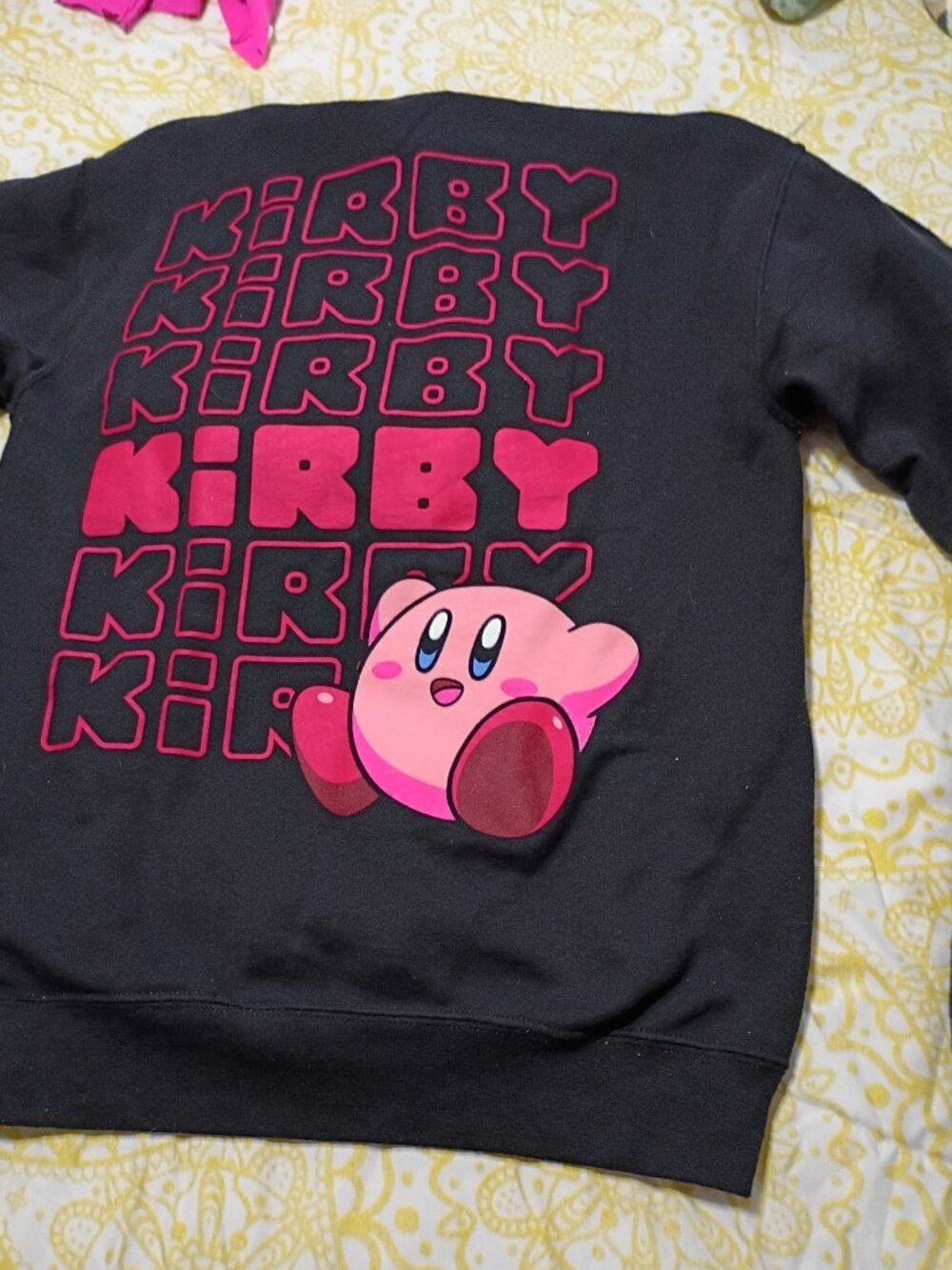 Kirby size s hoodie